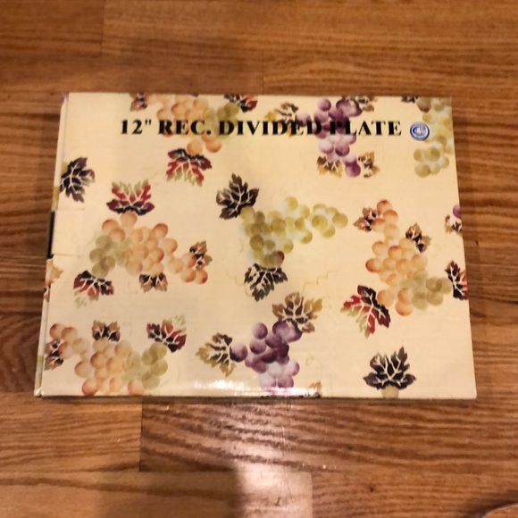 Casa Elite Divided Serving Plate - Picture 5 of 6